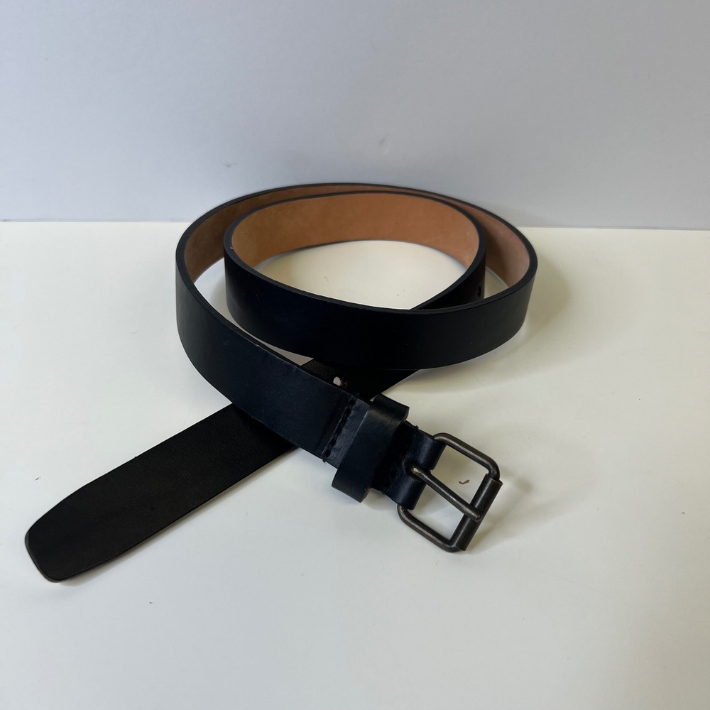 Derek Lam Mens Black Genuine Leather Belt Made in Italy Size 44/37 Dark Buckle